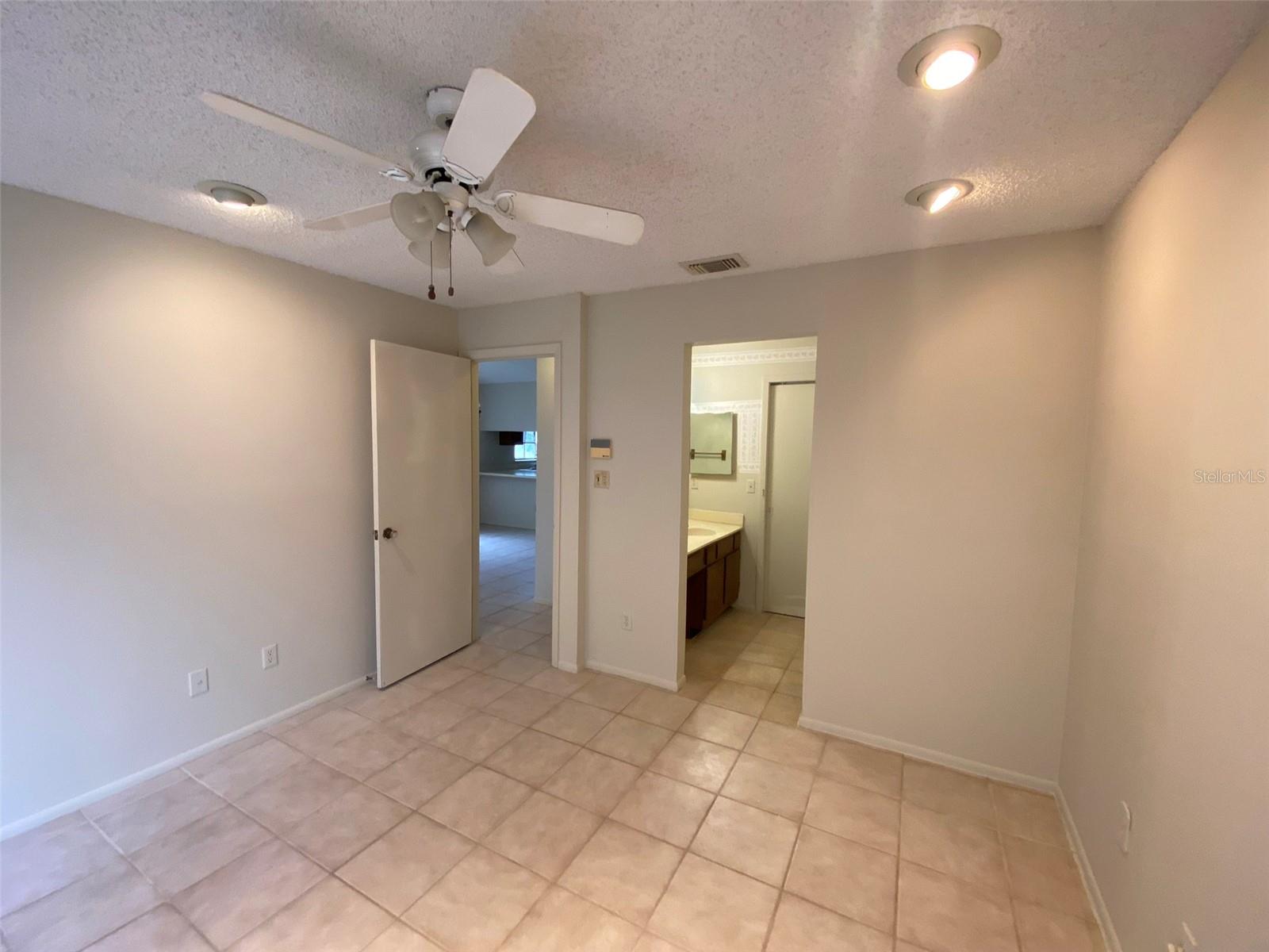 1138 EASTON ST, ORLANDO, FL, 32825