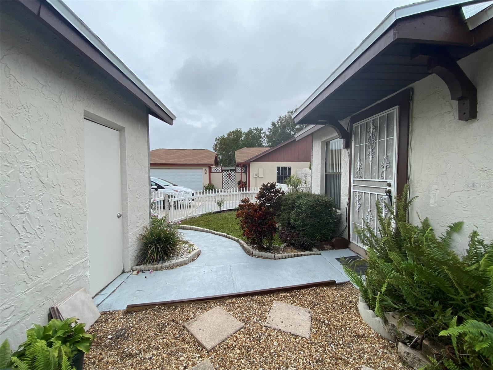 1138 EASTON ST, ORLANDO, FL, 32825