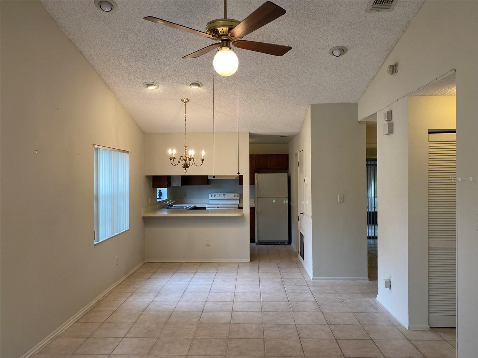 1138 EASTON ST, ORLANDO, FL, 32825