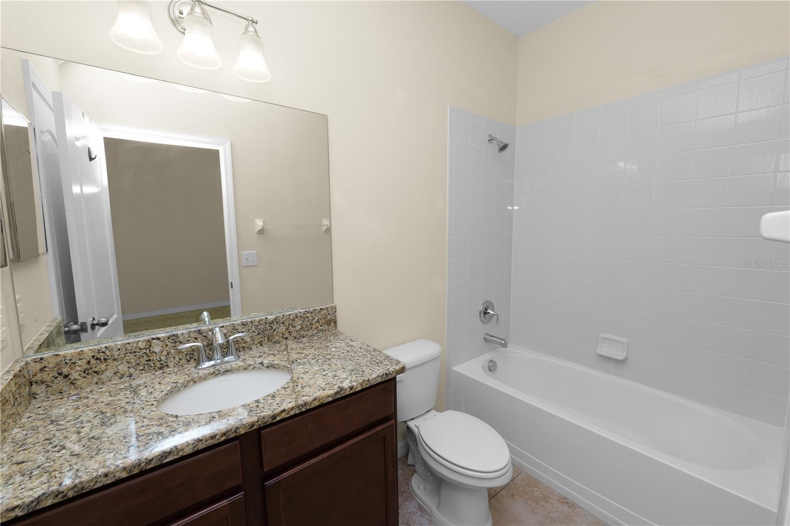 18398 AYLESBURY LN, LAND O LAKES, FL, 34638