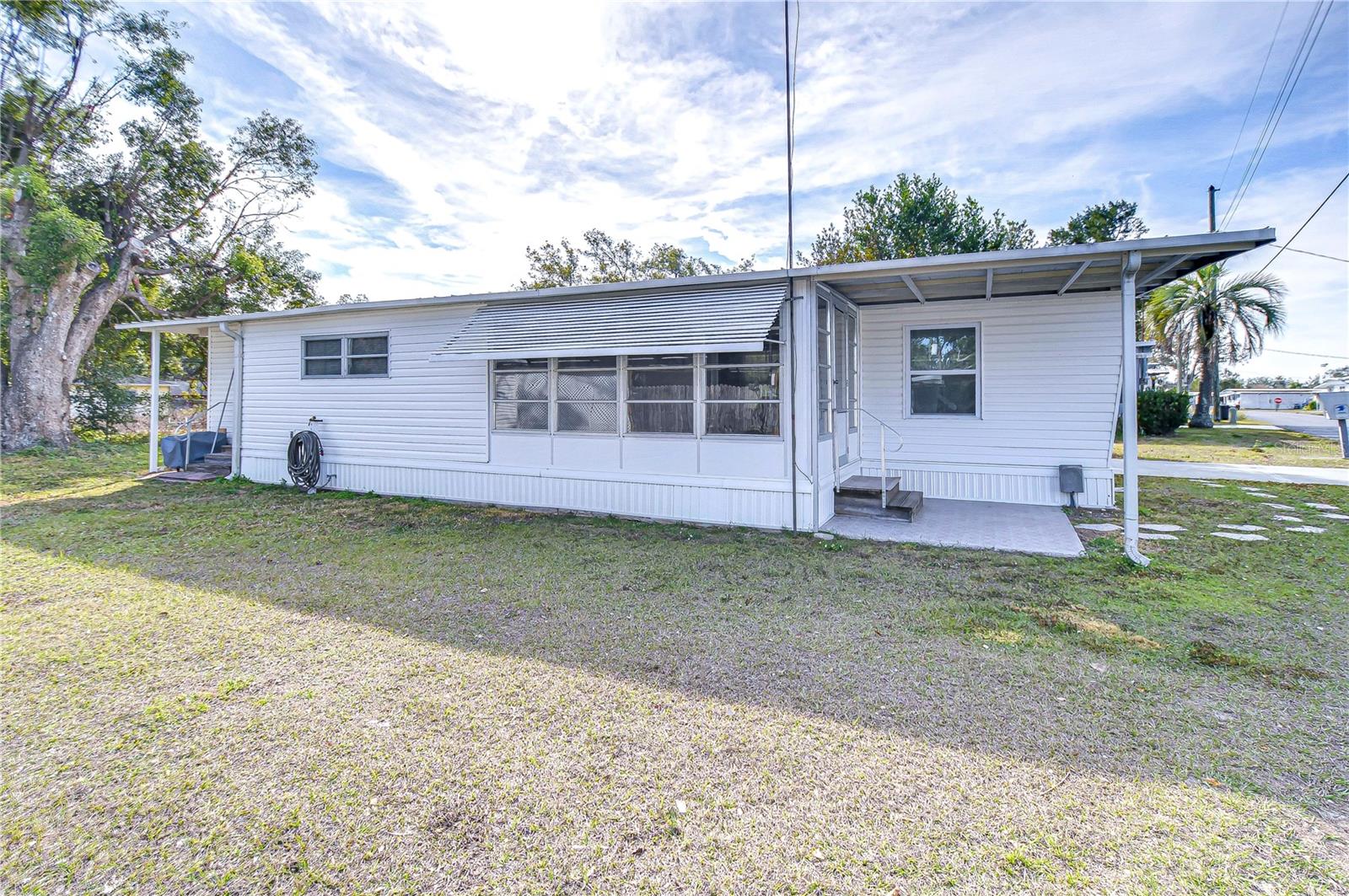 37418 HAMMOND DR, ZEPHYRHILLS, FL, 33541