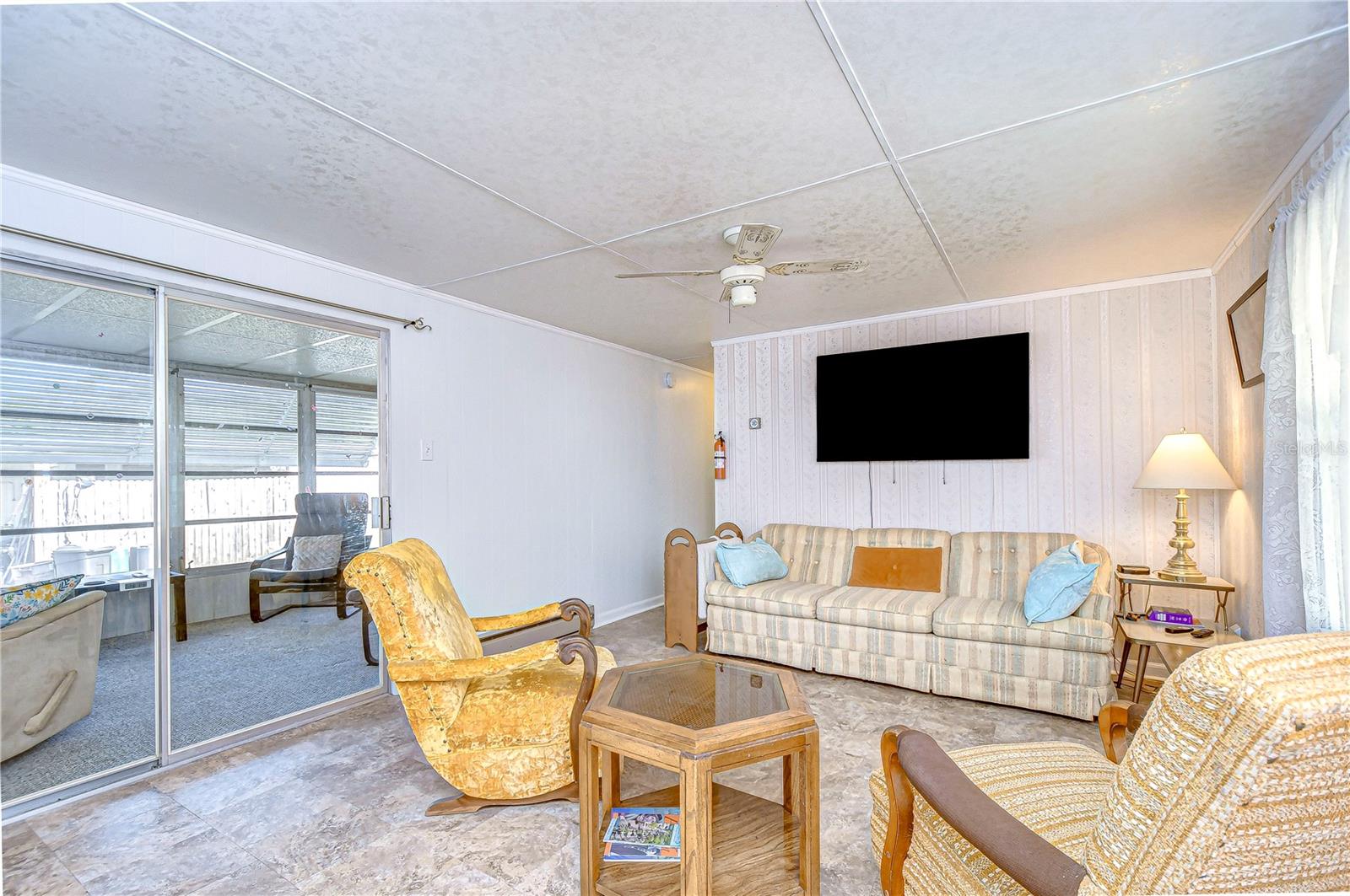37418 HAMMOND DR, ZEPHYRHILLS, FL, 33541