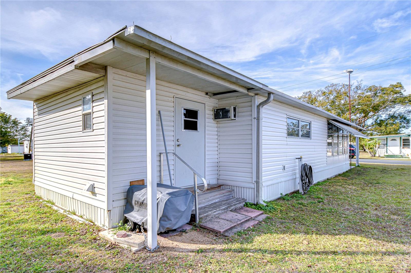 37418 HAMMOND DR, ZEPHYRHILLS, FL, 33541