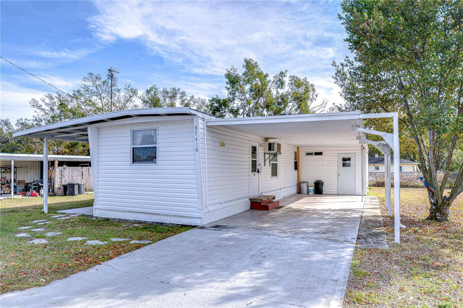 37418 HAMMOND DR, ZEPHYRHILLS, FL, 33541