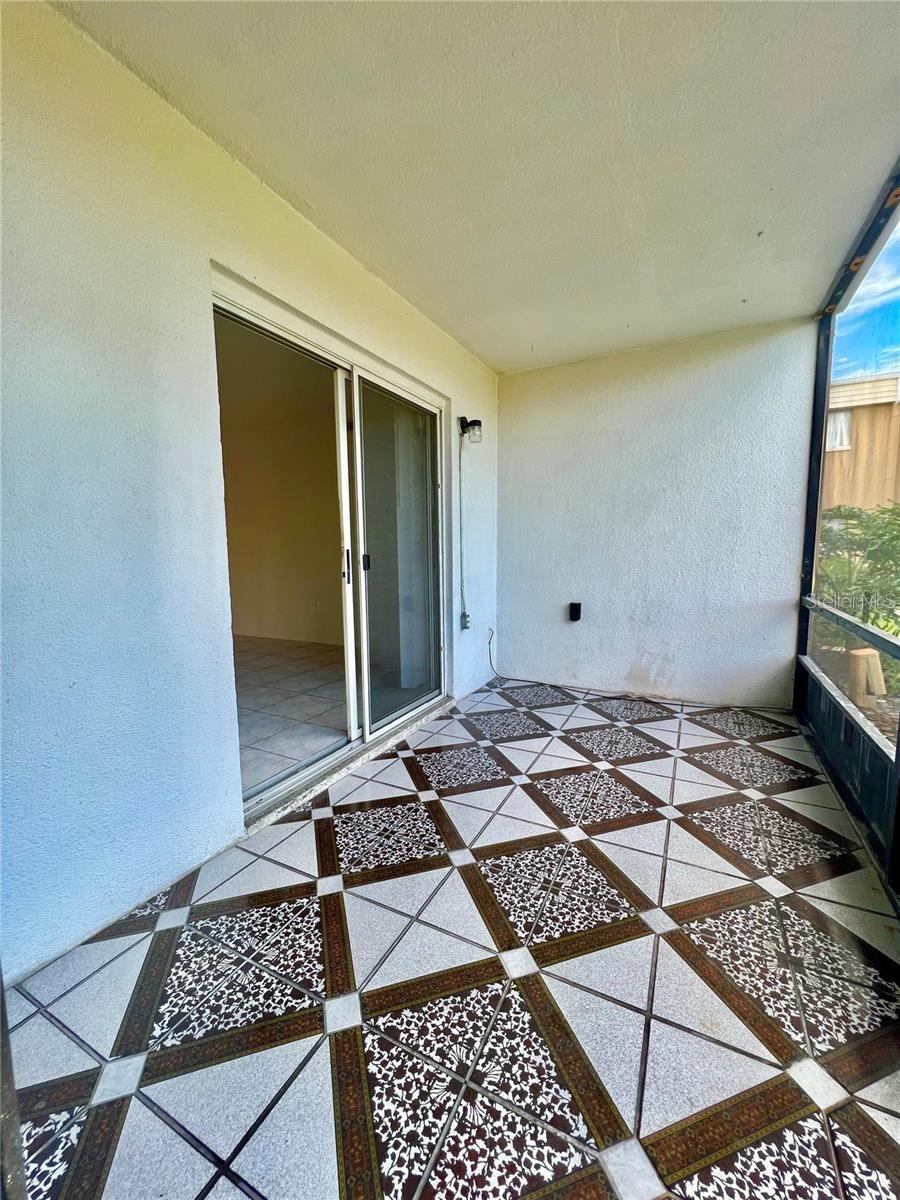 1000 LAKE OF THE WOODS BLVD #H101, FERN PARK, FL, 32730