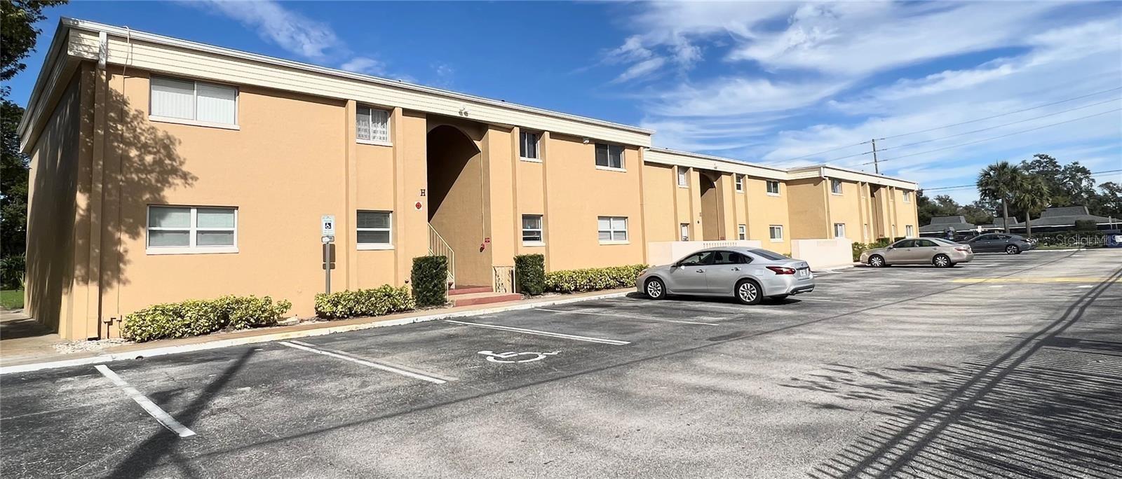 1000 LAKE OF THE WOODS BLVD #H101, FERN PARK, FL, 32730
