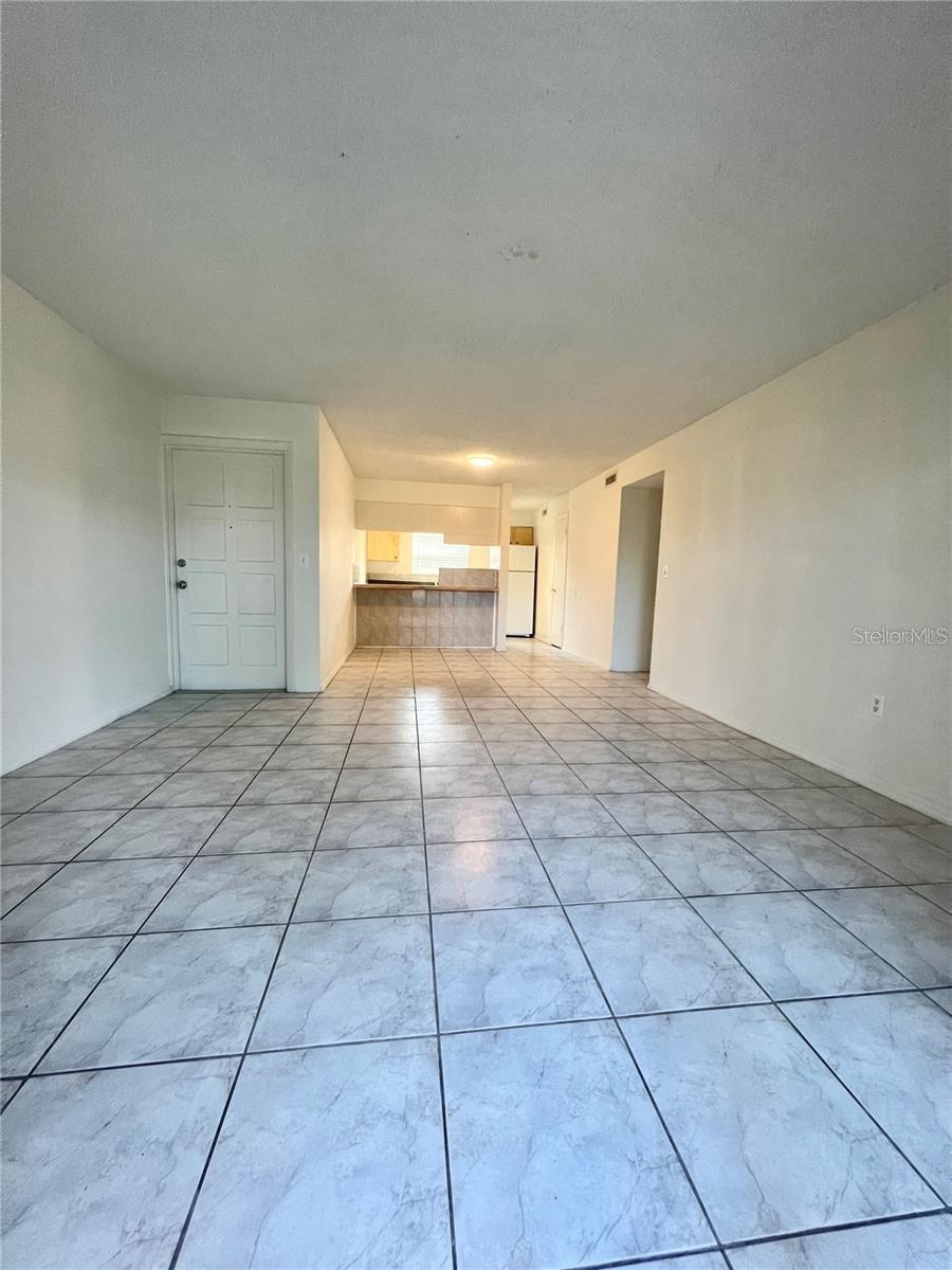 1000 LAKE OF THE WOODS BLVD #H101, FERN PARK, FL, 32730