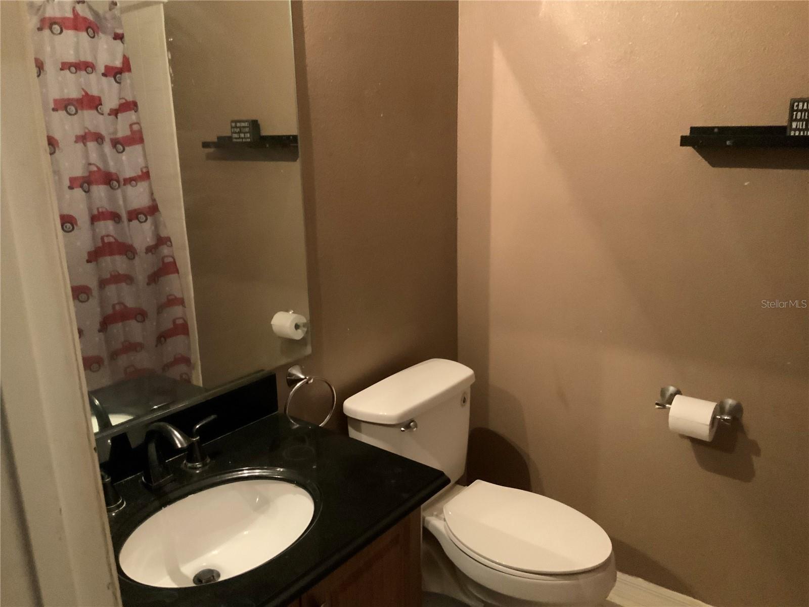 326 BLUFF PASS DR, EUSTIS, FL, 32726