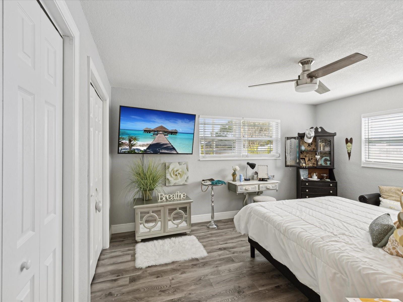 10264 OAKHURST RD, LARGO, FL, 33774
