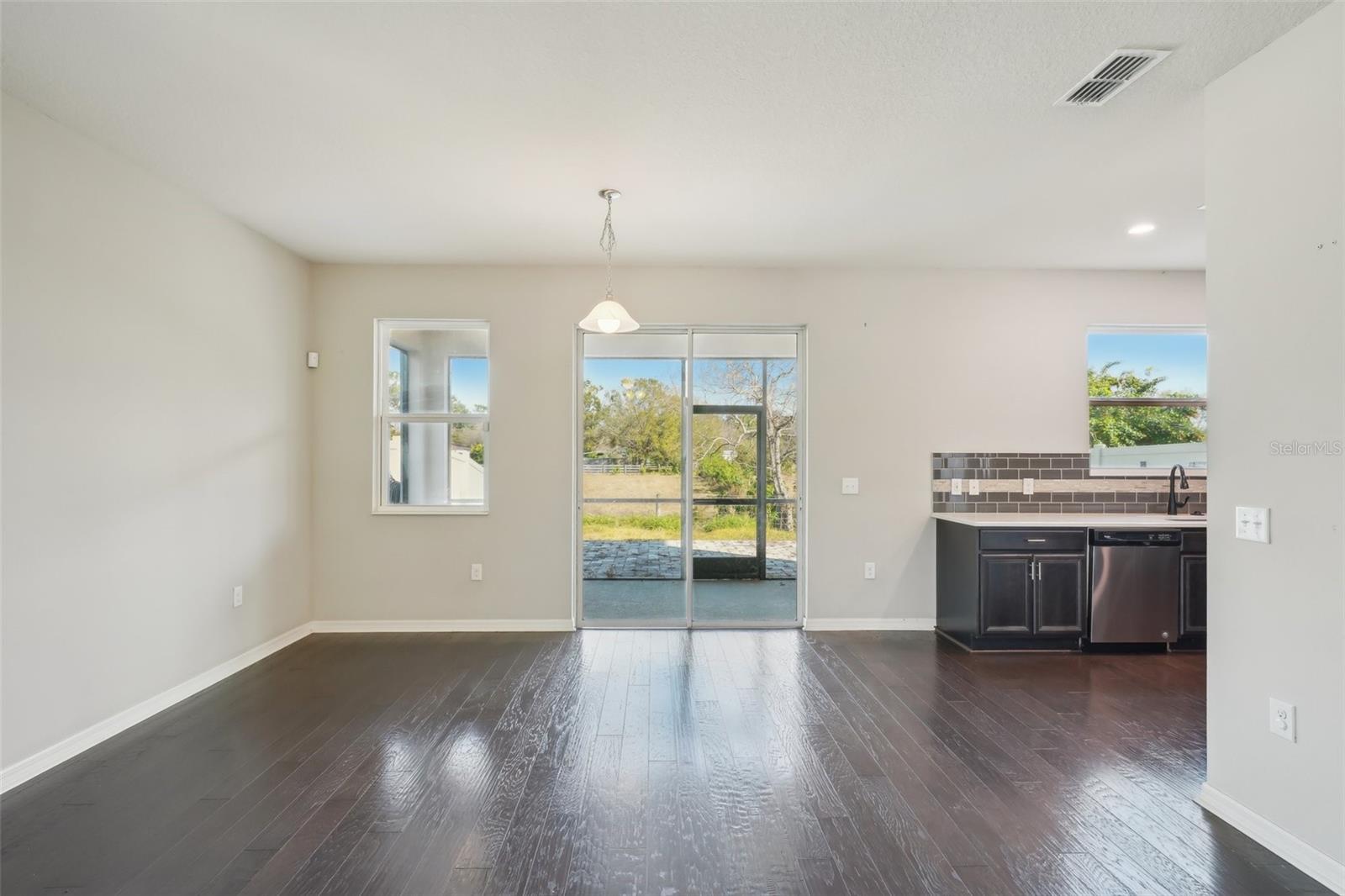 10710 SOUTHERN FOREST DR, RIVERVIEW, FL, 33578