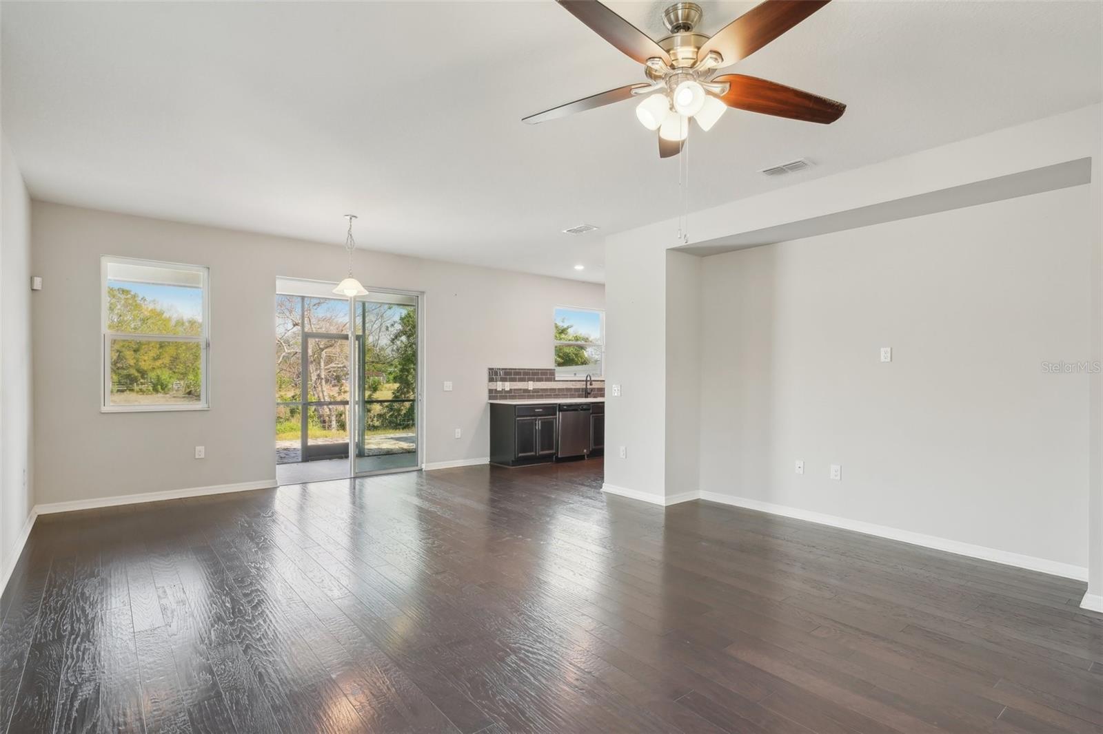 10710 SOUTHERN FOREST DR, RIVERVIEW, FL, 33578