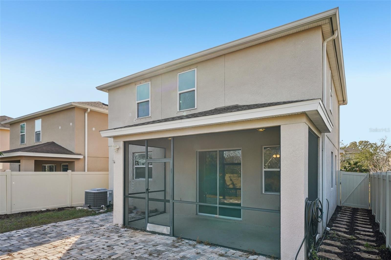 10710 SOUTHERN FOREST DR, RIVERVIEW, FL, 33578