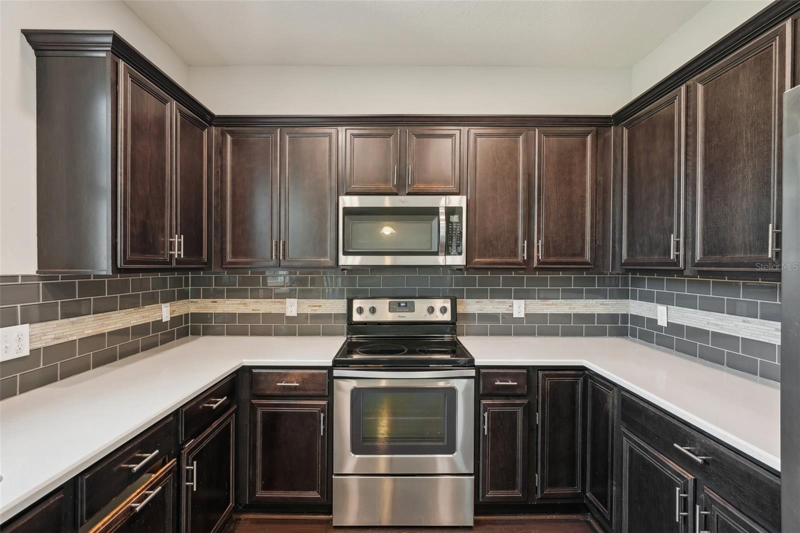 10710 SOUTHERN FOREST DR, RIVERVIEW, FL, 33578
