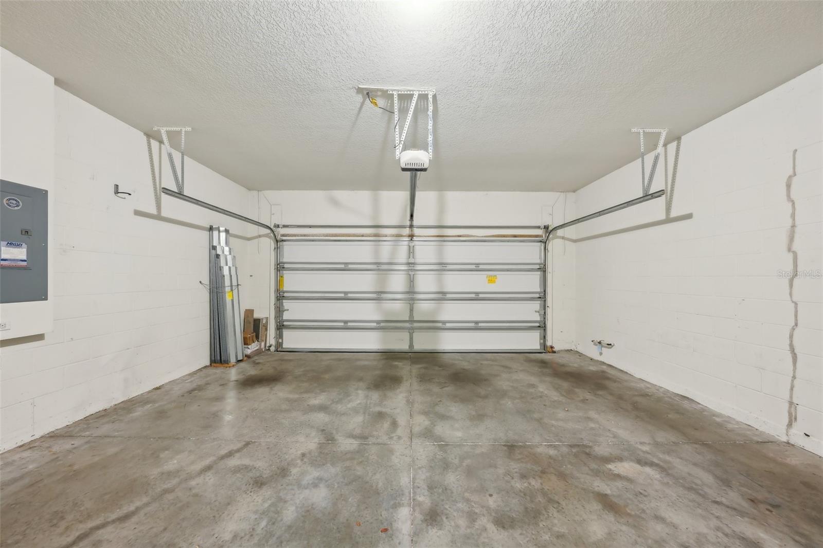 10710 SOUTHERN FOREST DR, RIVERVIEW, FL, 33578