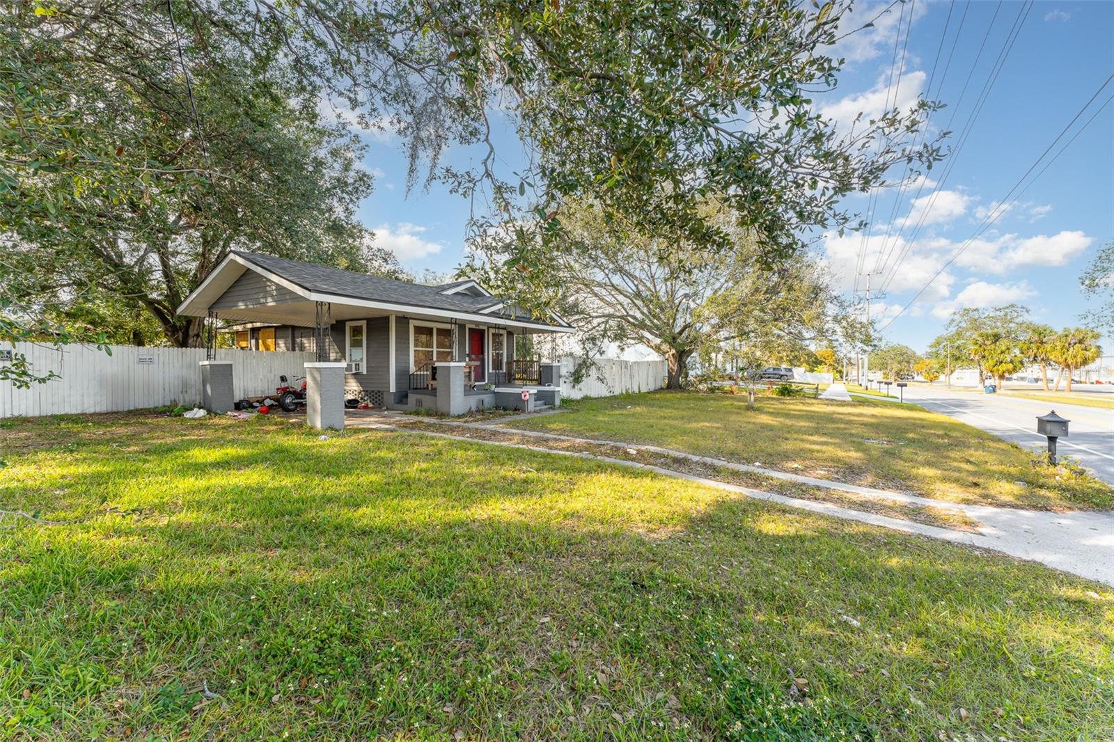 820 LAKESHORE DR, LAKELAND, FL, 33801