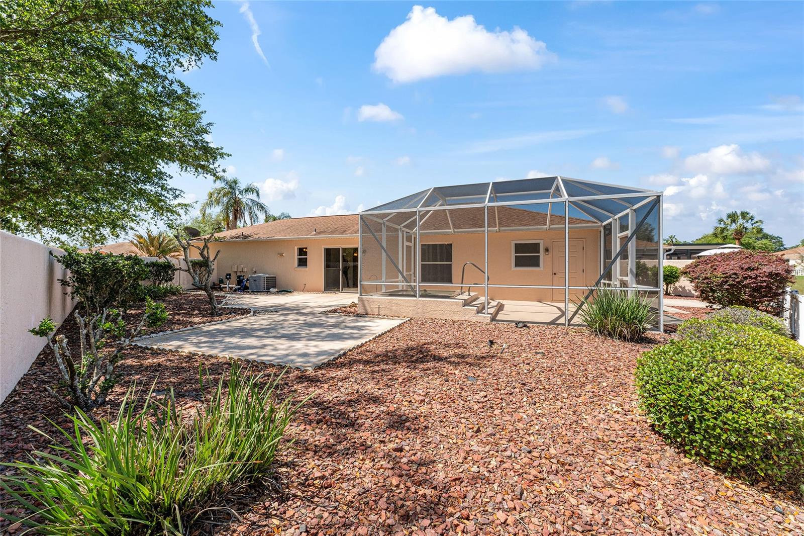1801 MARQUEZ LOOP, LADY LAKE, FL, 32159