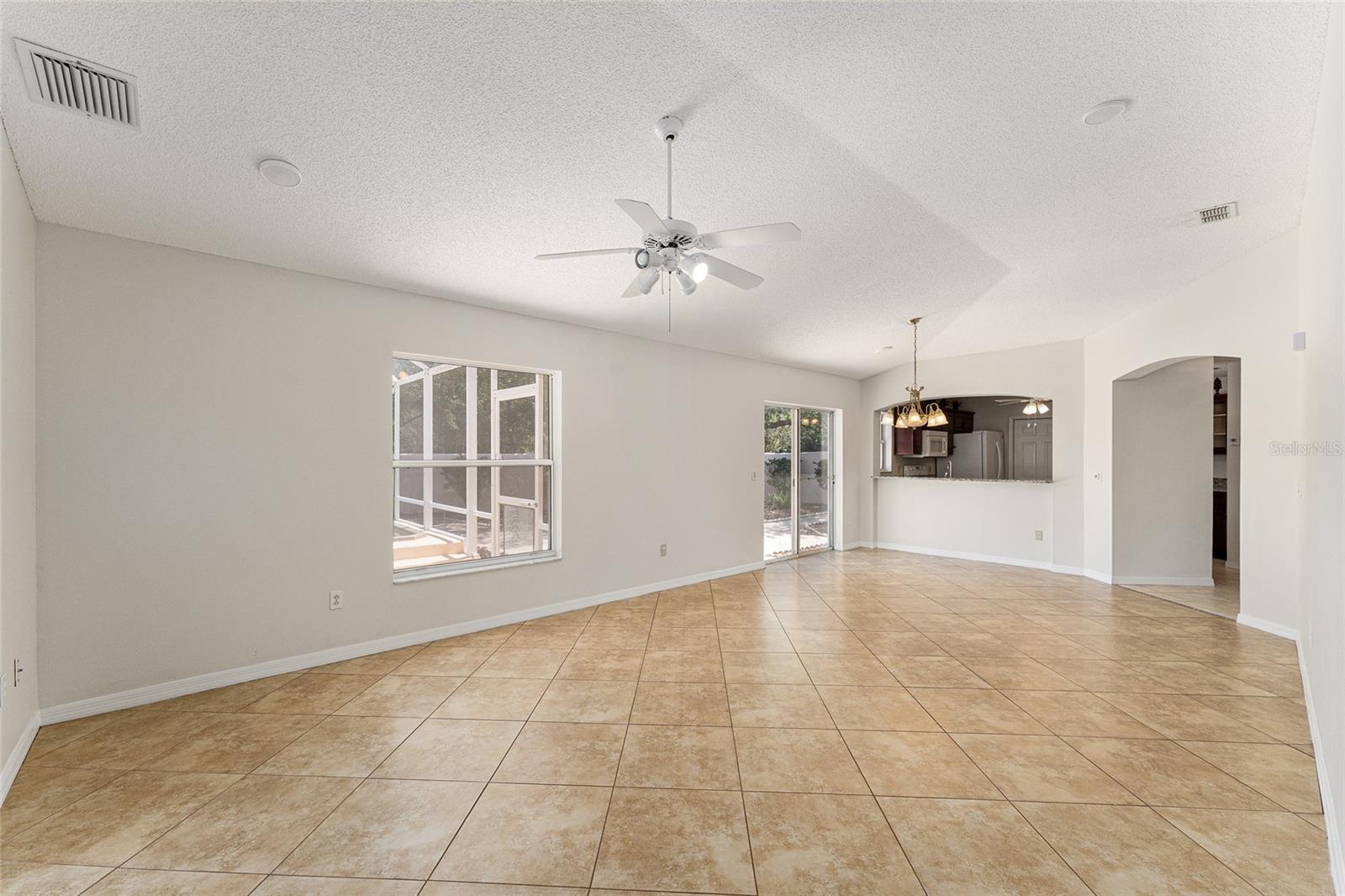 1801 MARQUEZ LOOP, LADY LAKE, FL, 32159