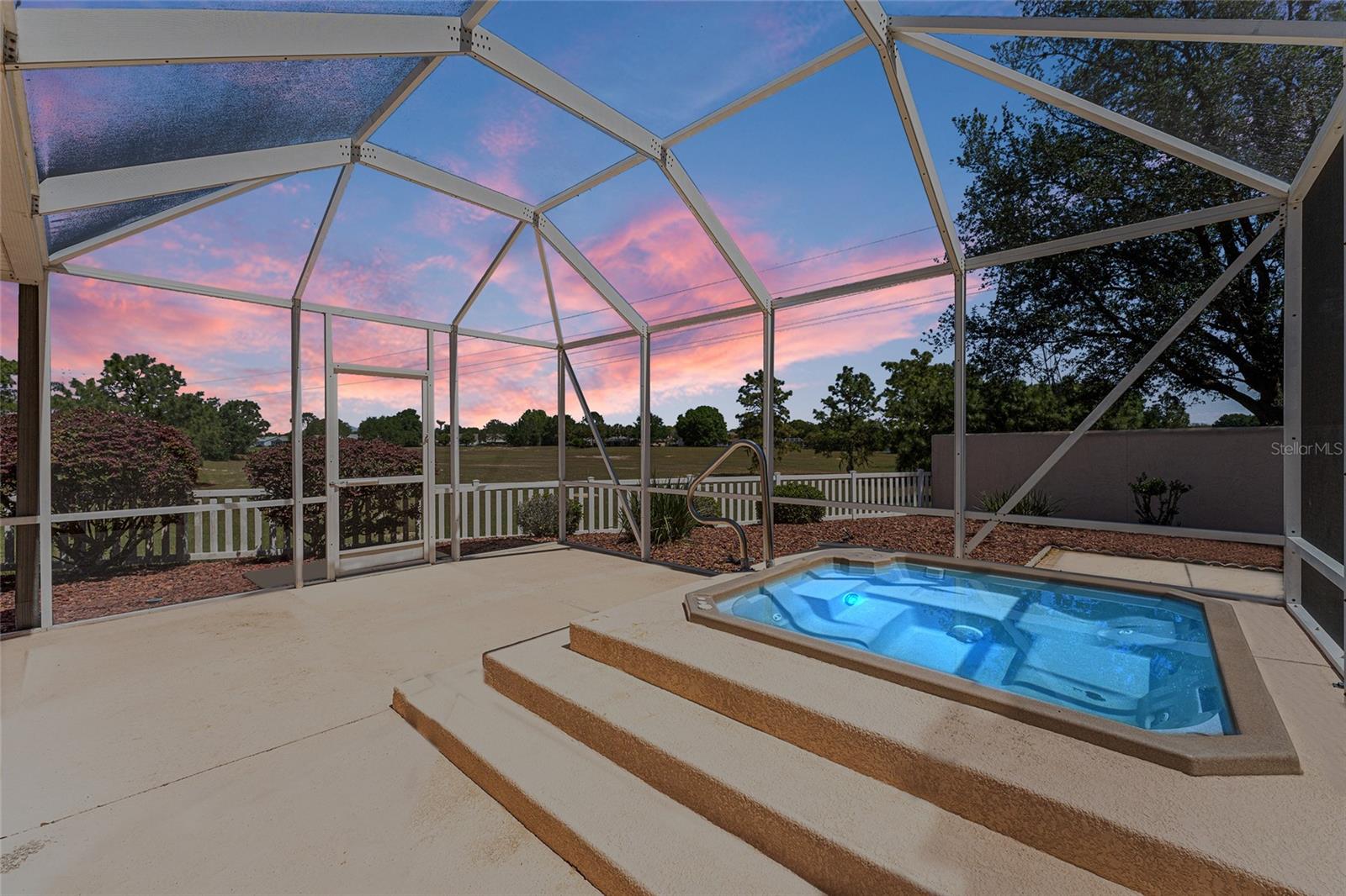 1801 MARQUEZ LOOP, LADY LAKE, FL, 32159