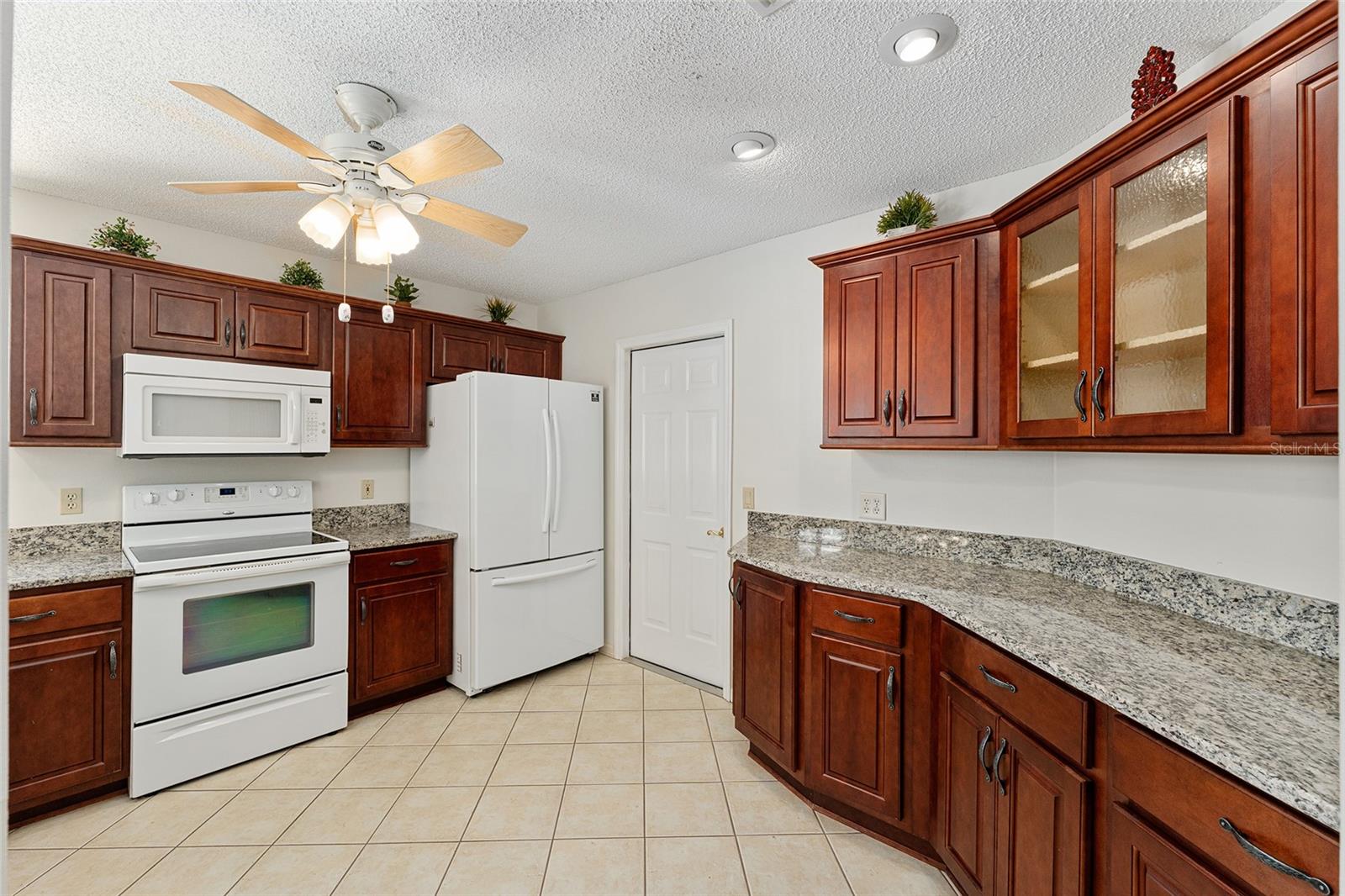 1801 MARQUEZ LOOP, LADY LAKE, FL, 32159