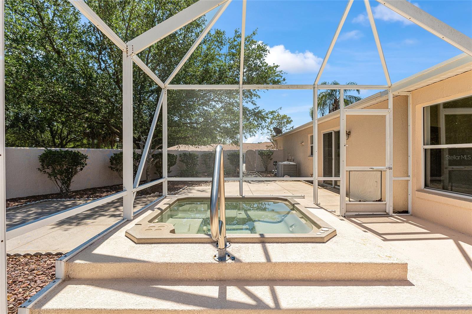 1801 MARQUEZ LOOP, LADY LAKE, FL, 32159
