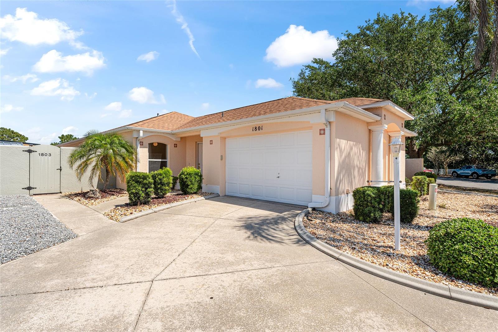 1801 MARQUEZ LOOP, LADY LAKE, FL, 32159