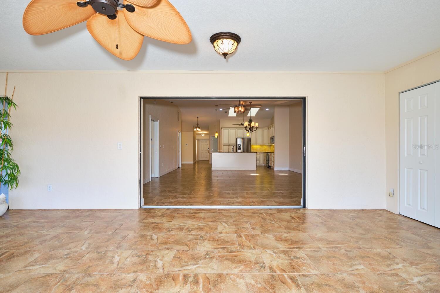 1890 DEBORAH DR #14, PUNTA GORDA, FL, 33950
