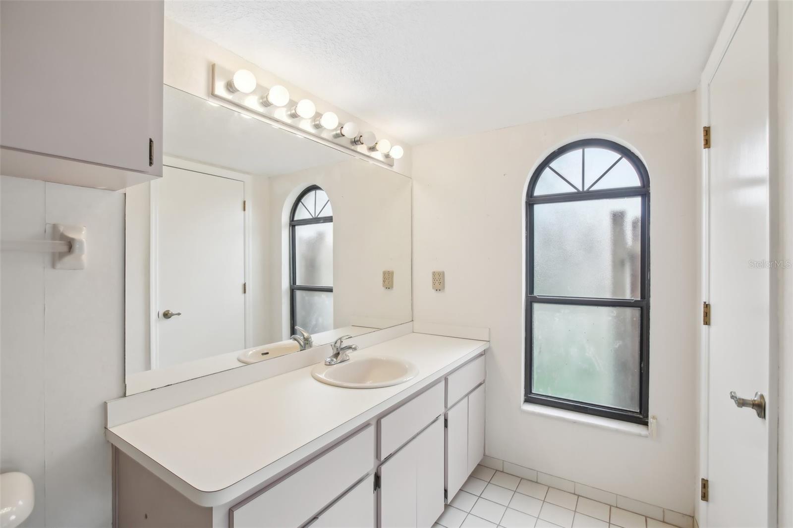 4051 S OAKHURST DR, HOMOSASSA, FL, 34446