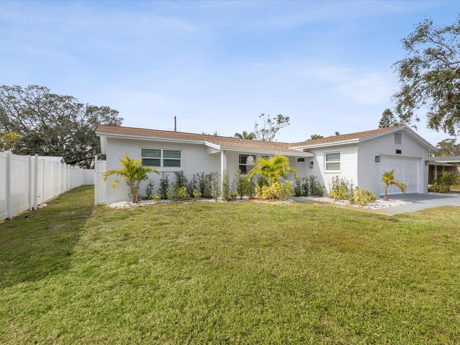 10264 OAKHURST RD, LARGO, FL, 33774