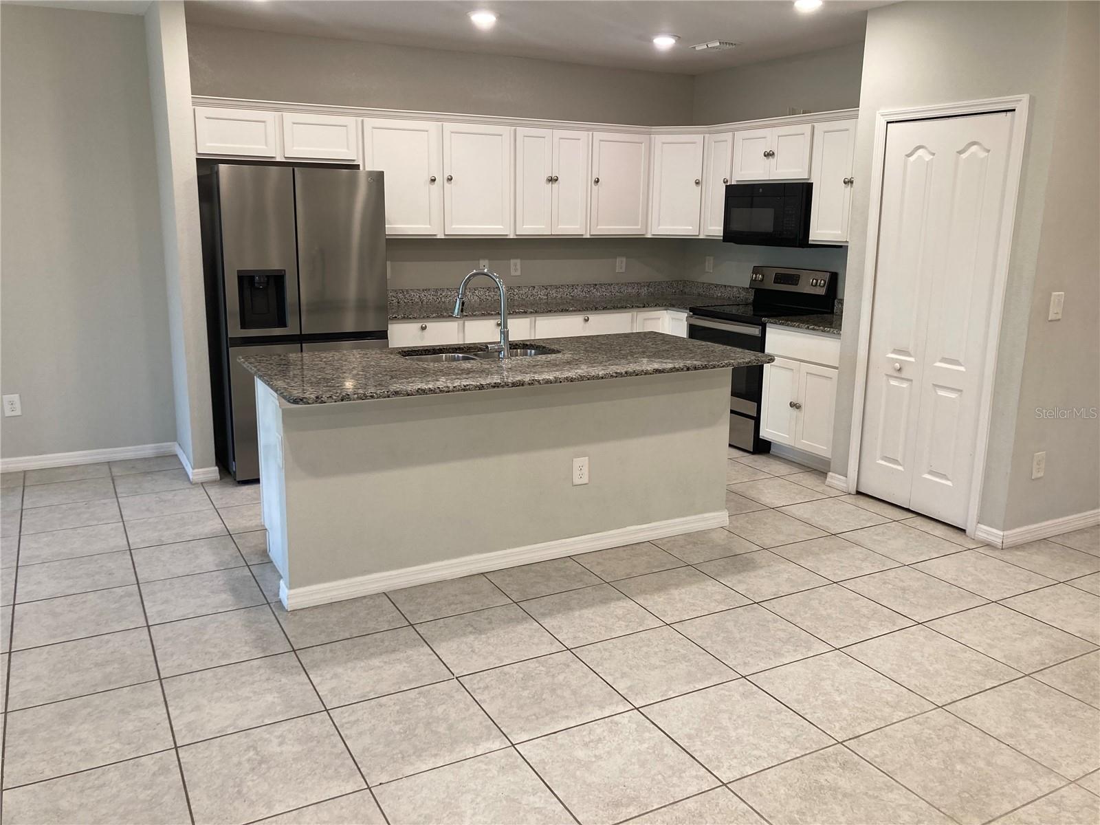 4432 COLLINGSWOOD BLVD, PORT CHARLOTTE, FL, 33948
