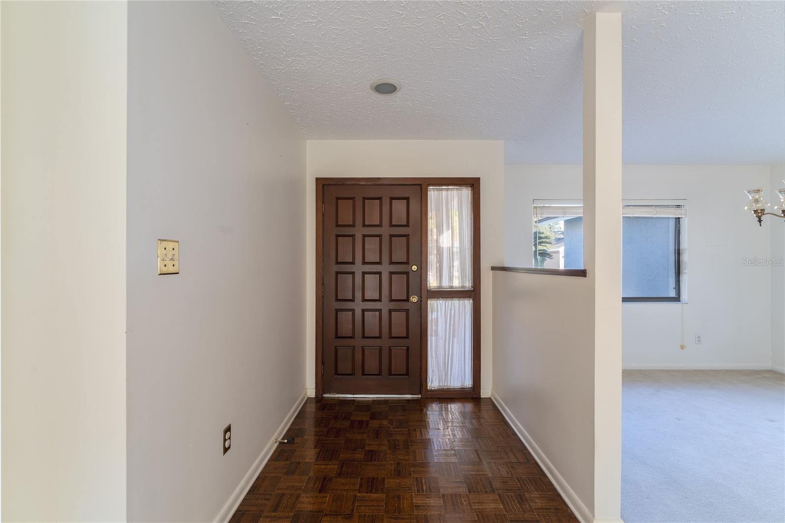 4726 WINDFLOWER CIR, TAMPA, FL, 33624