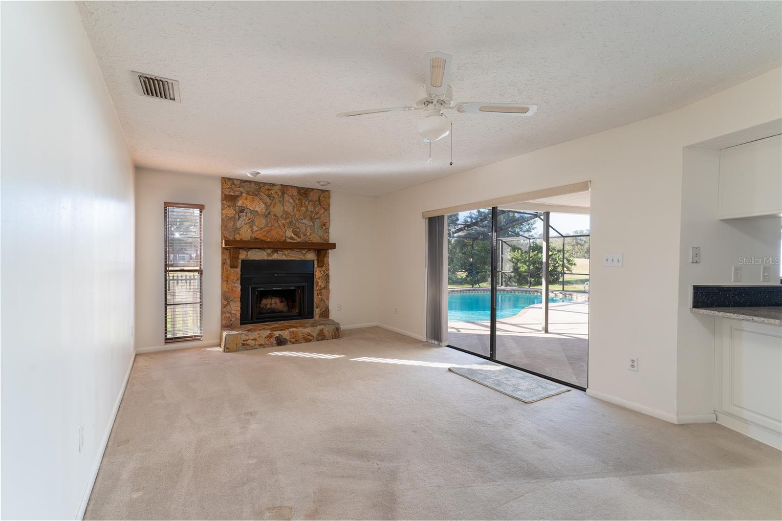 4726 WINDFLOWER CIR, TAMPA, FL, 33624