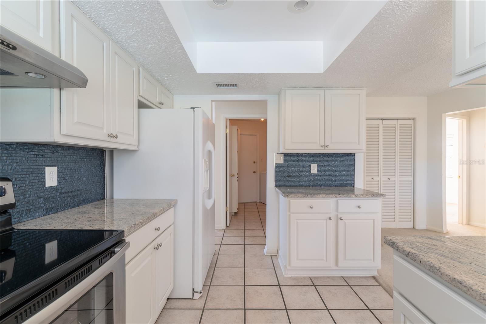 4726 WINDFLOWER CIR, TAMPA, FL, 33624