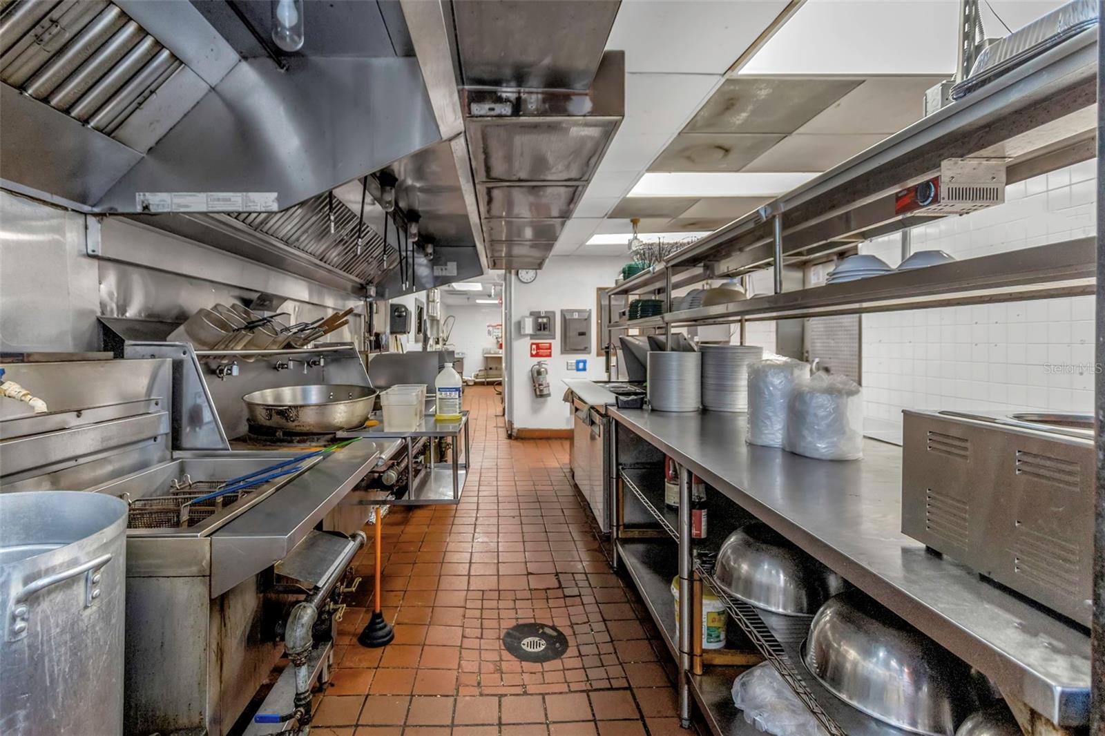 2901 TYRONE BLVD N, ST PETERSBURG, FL, 33710