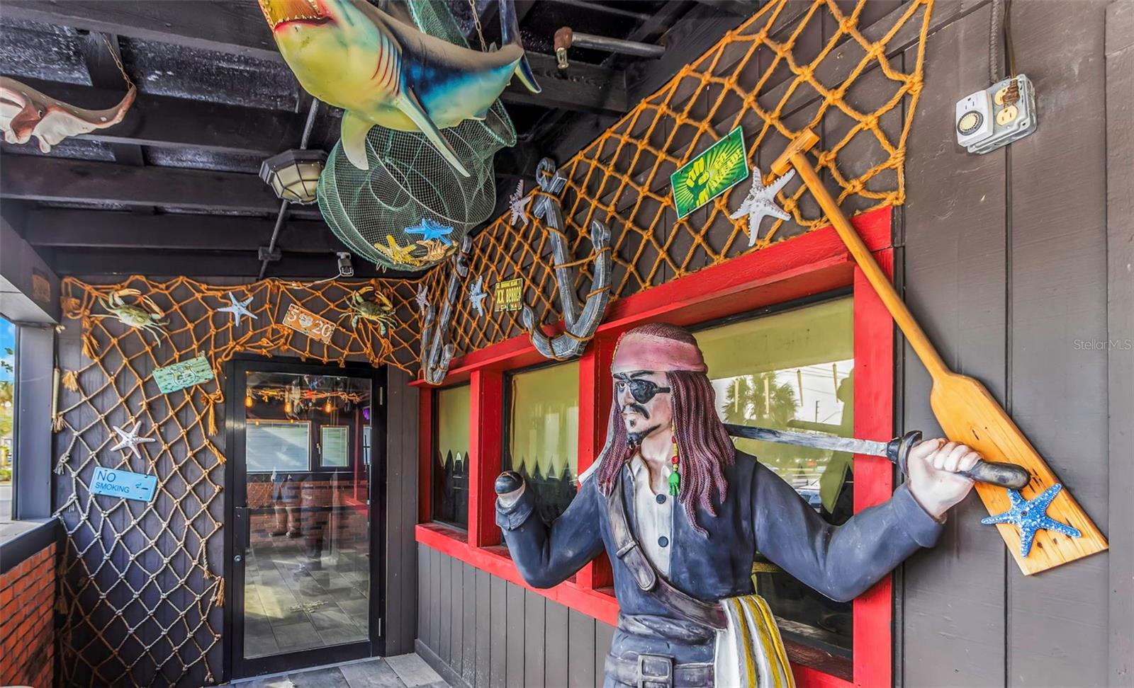 2901 TYRONE BLVD N, ST PETERSBURG, FL, 33710