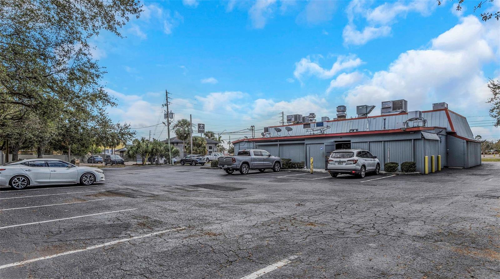 2901 TYRONE BLVD N, ST PETERSBURG, FL, 33710