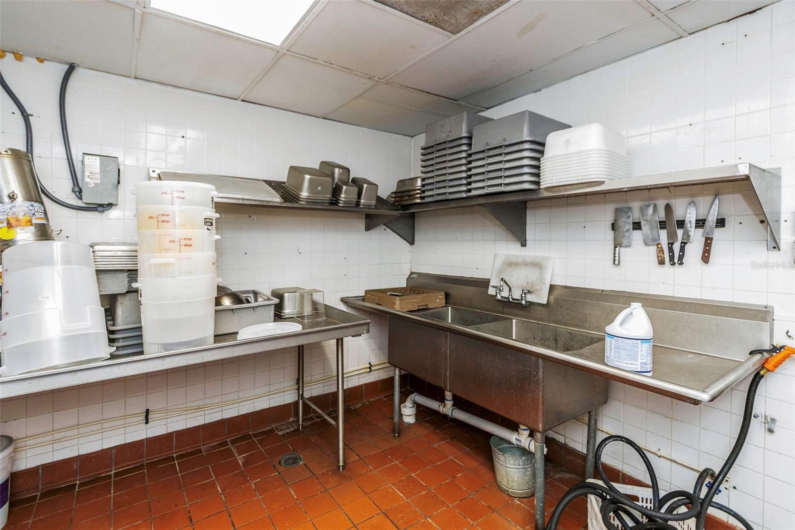 2901 TYRONE BLVD N, ST PETERSBURG, FL, 33710