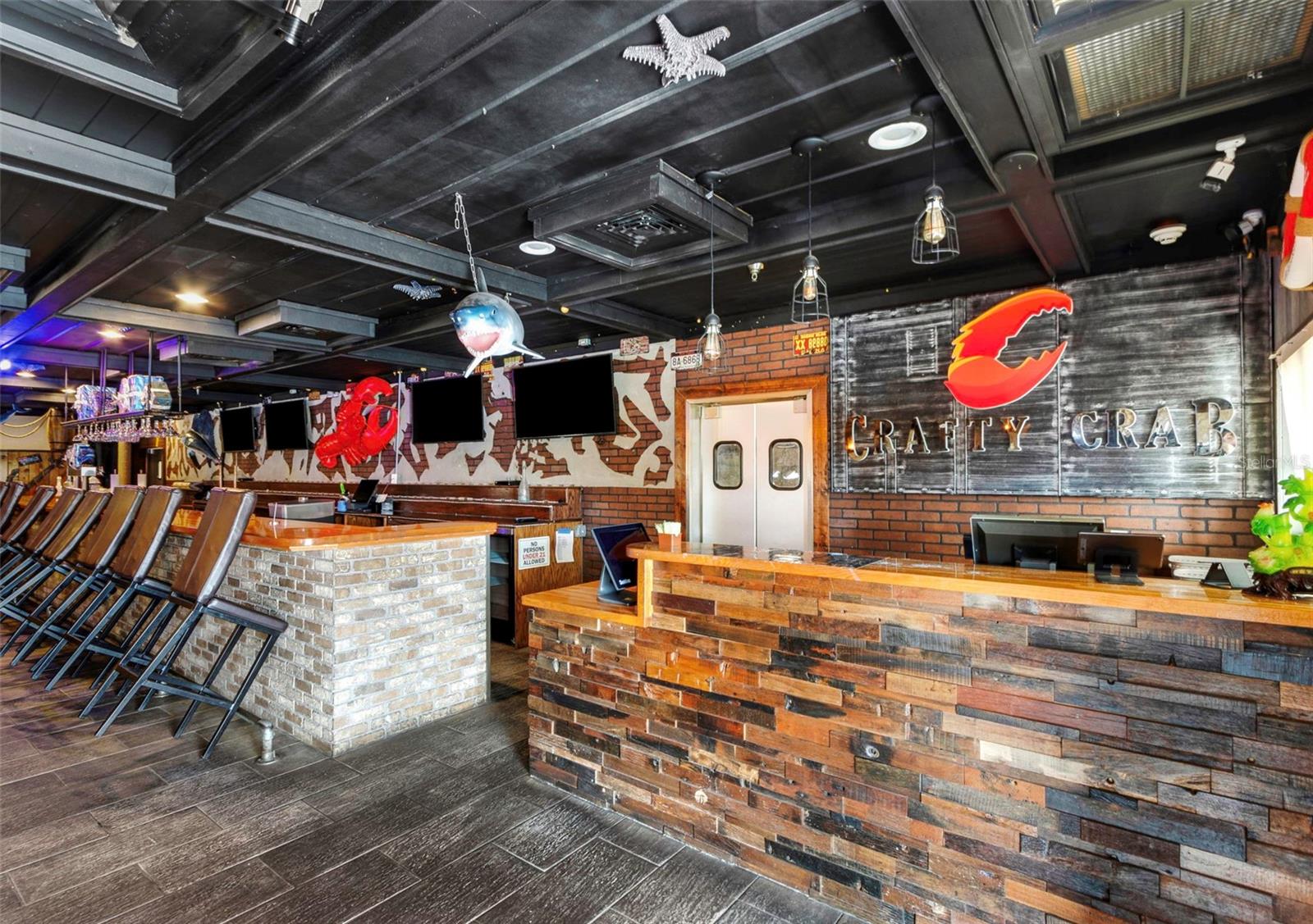 2901 TYRONE BLVD N, ST PETERSBURG, FL, 33710