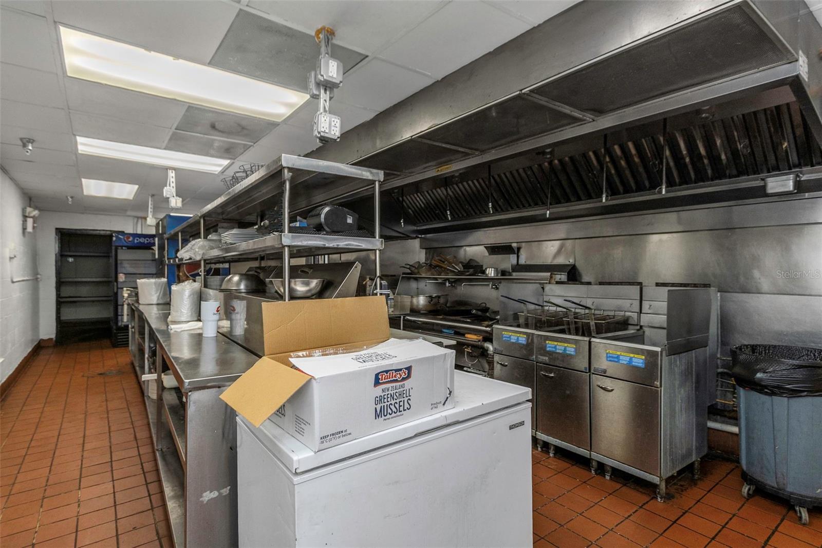 2901 TYRONE BLVD N, ST PETERSBURG, FL, 33710
