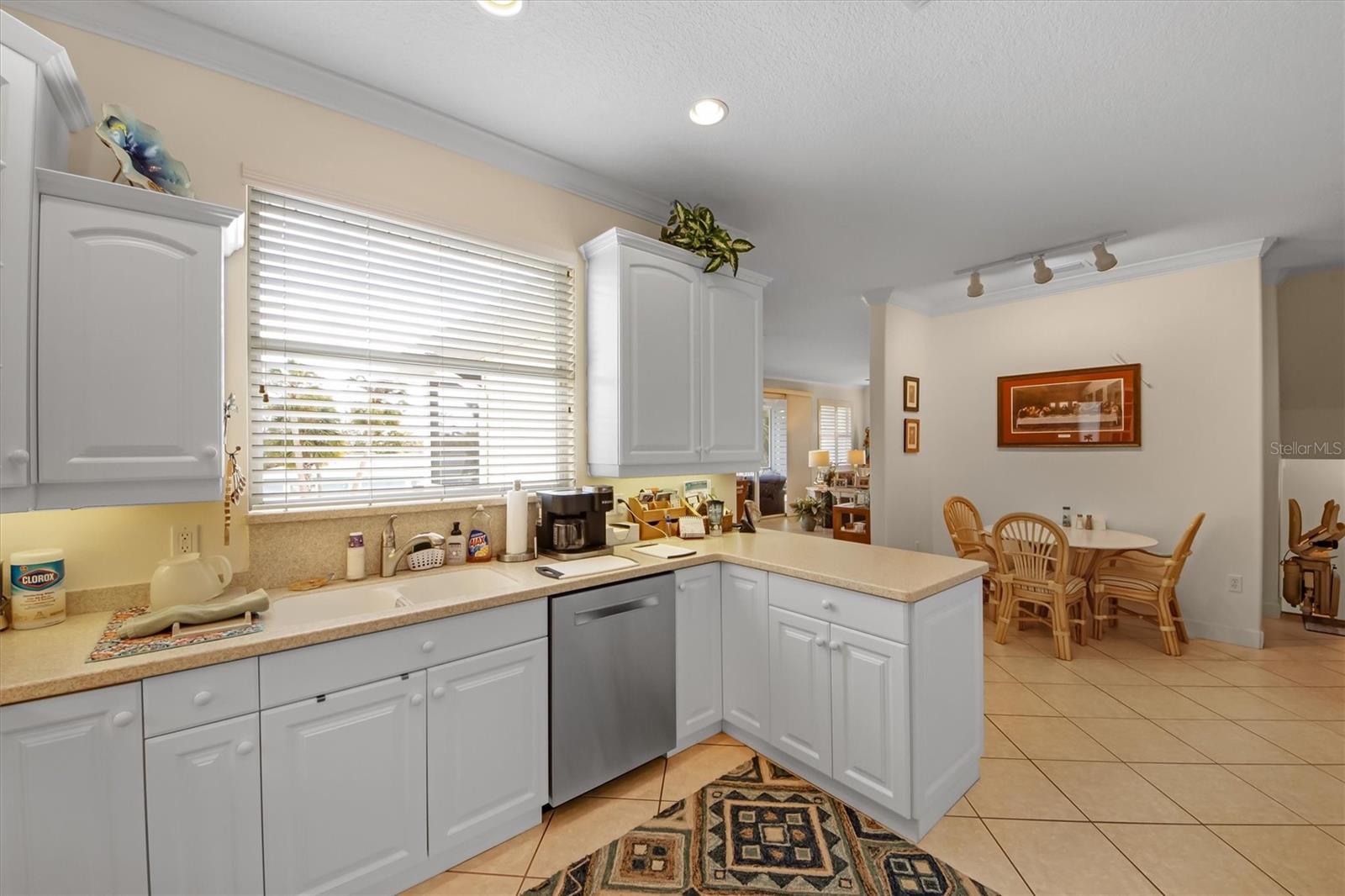 220 82ND ST, HOLMES BEACH, FL, 34217