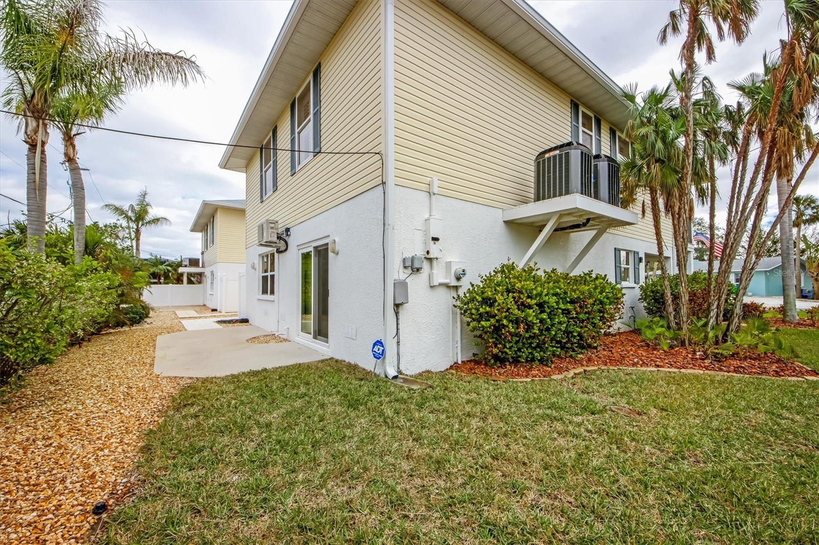 220 82ND ST, HOLMES BEACH, FL, 34217