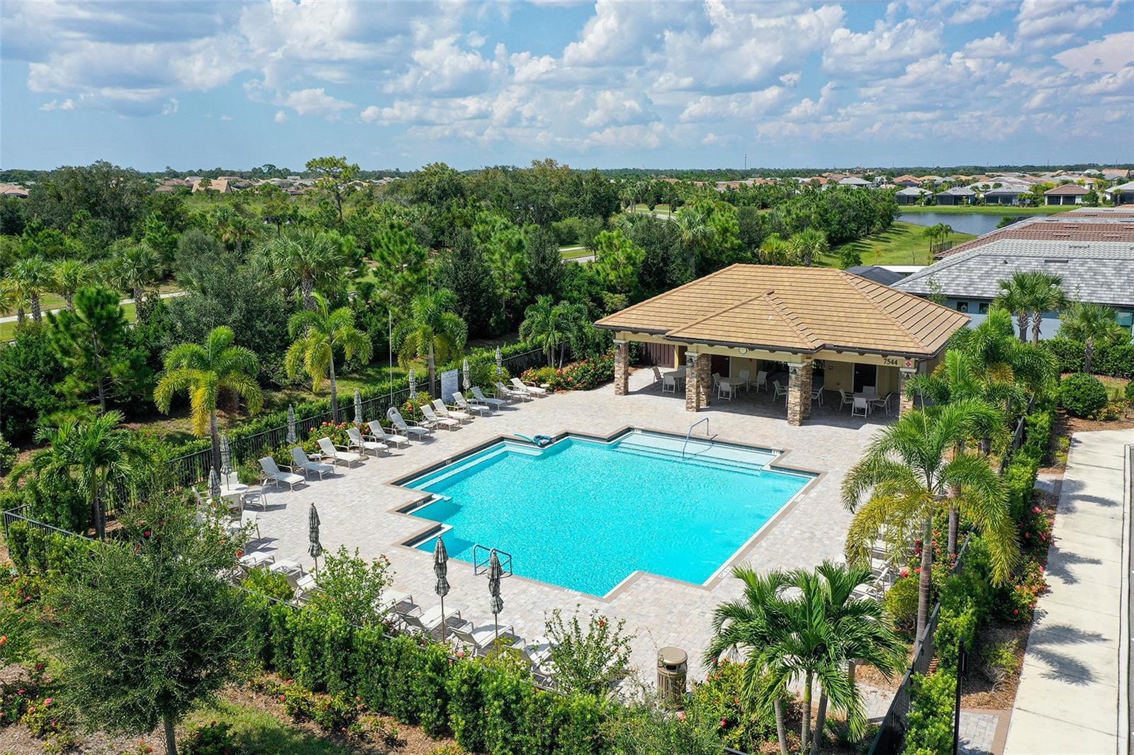 7590 SUMMERLAND CV, BRADENTON, FL, 34202