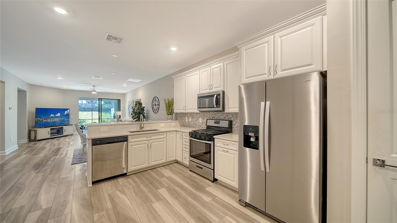7590 SUMMERLAND CV, BRADENTON, FL, 34202