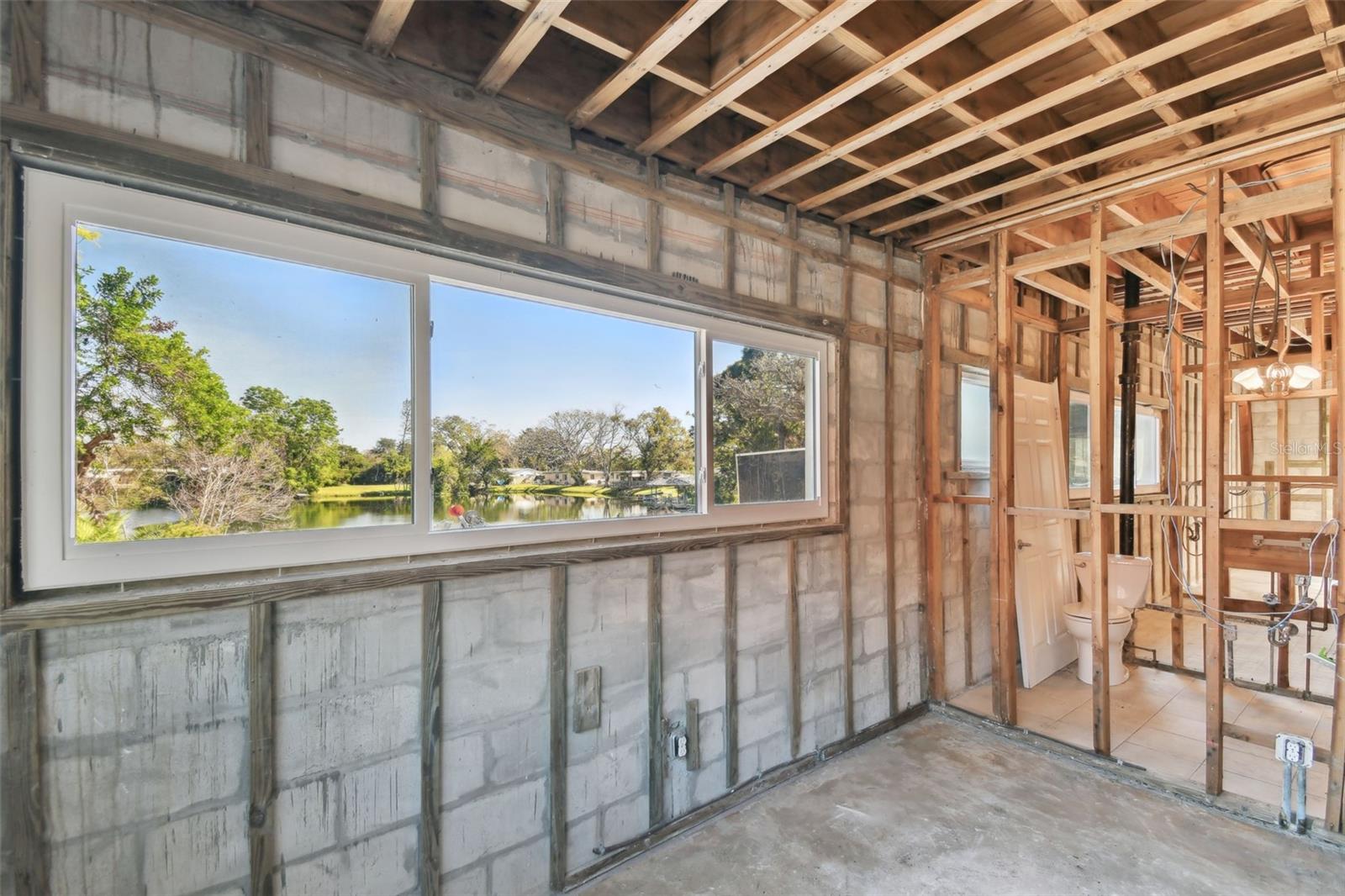 11401 SEMINOLE BLVD, LARGO, FL, 33778