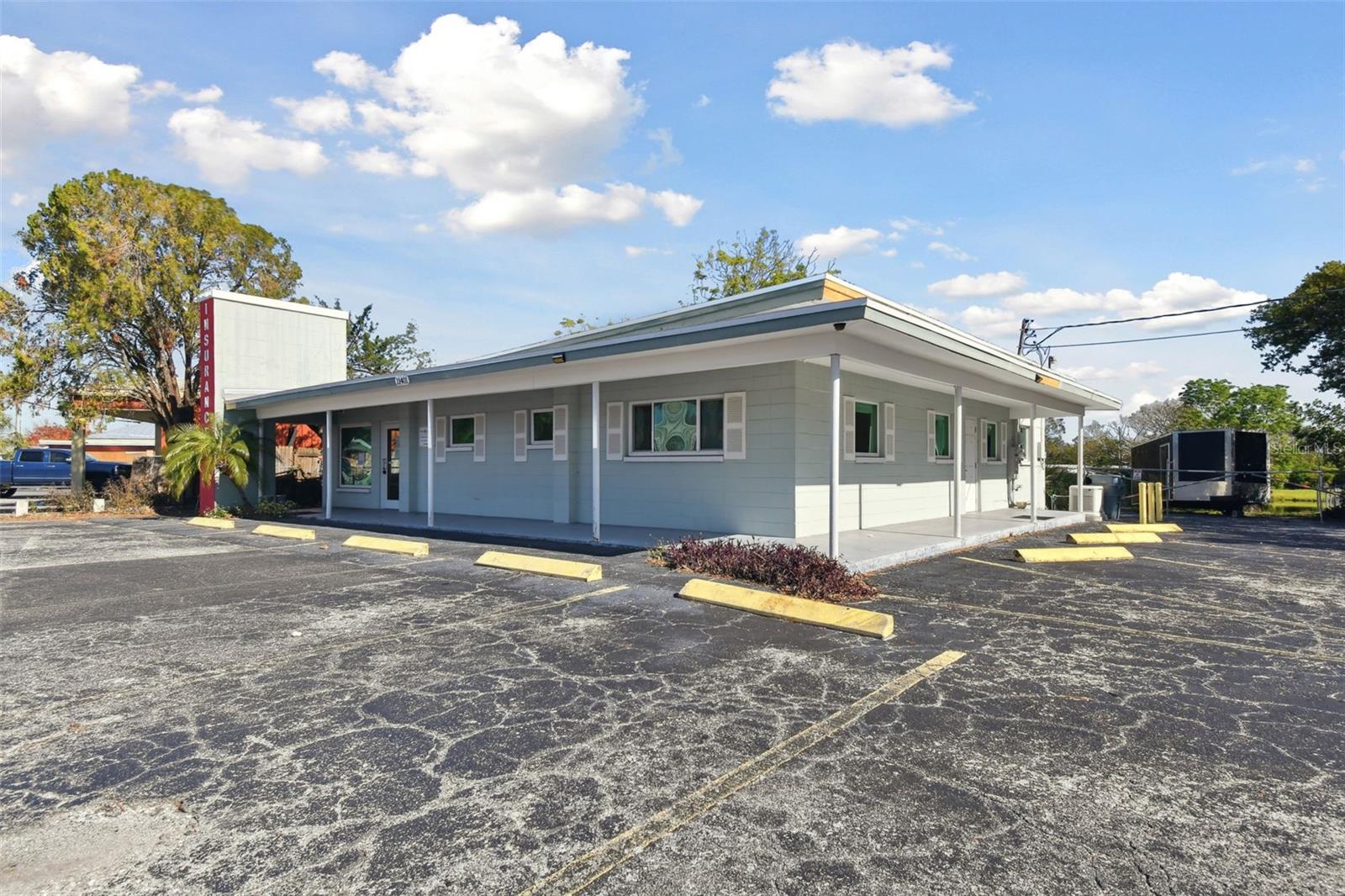 11401 SEMINOLE BLVD, LARGO, FL, 33778