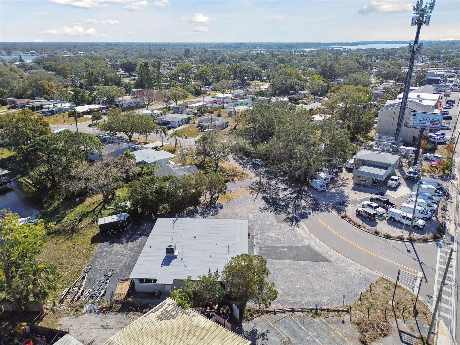 11401 SEMINOLE BLVD, LARGO, FL, 33778