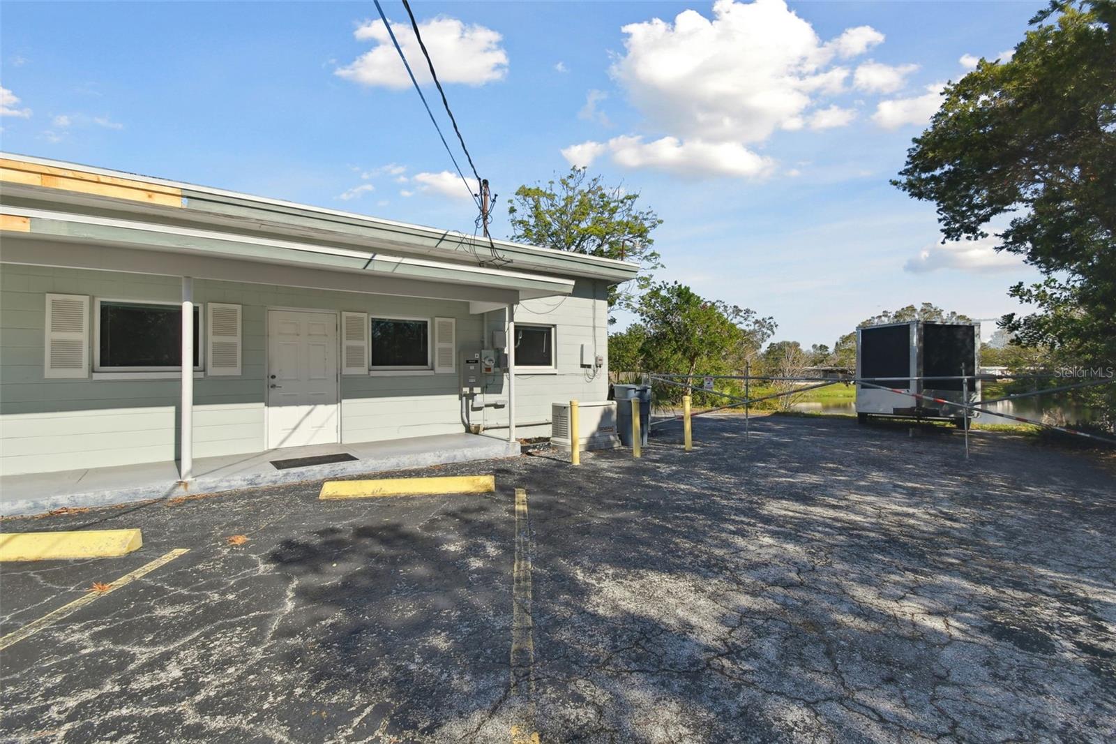 11401 SEMINOLE BLVD, LARGO, FL, 33778