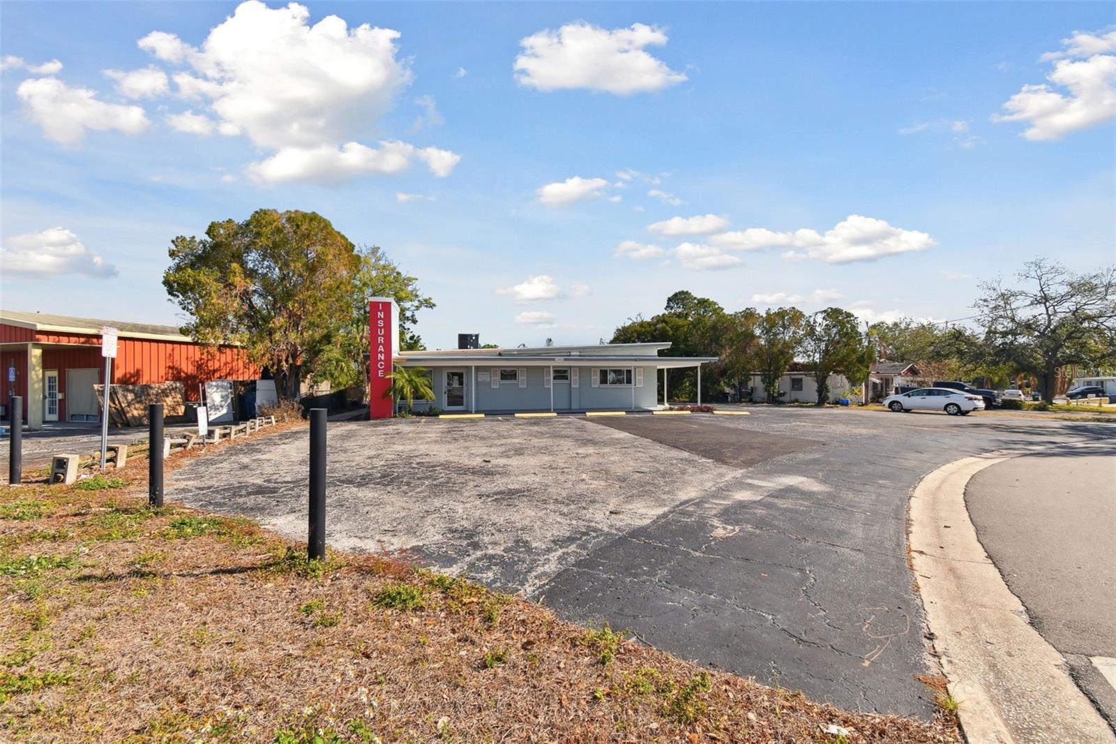 11401 SEMINOLE BLVD, LARGO, FL, 33778