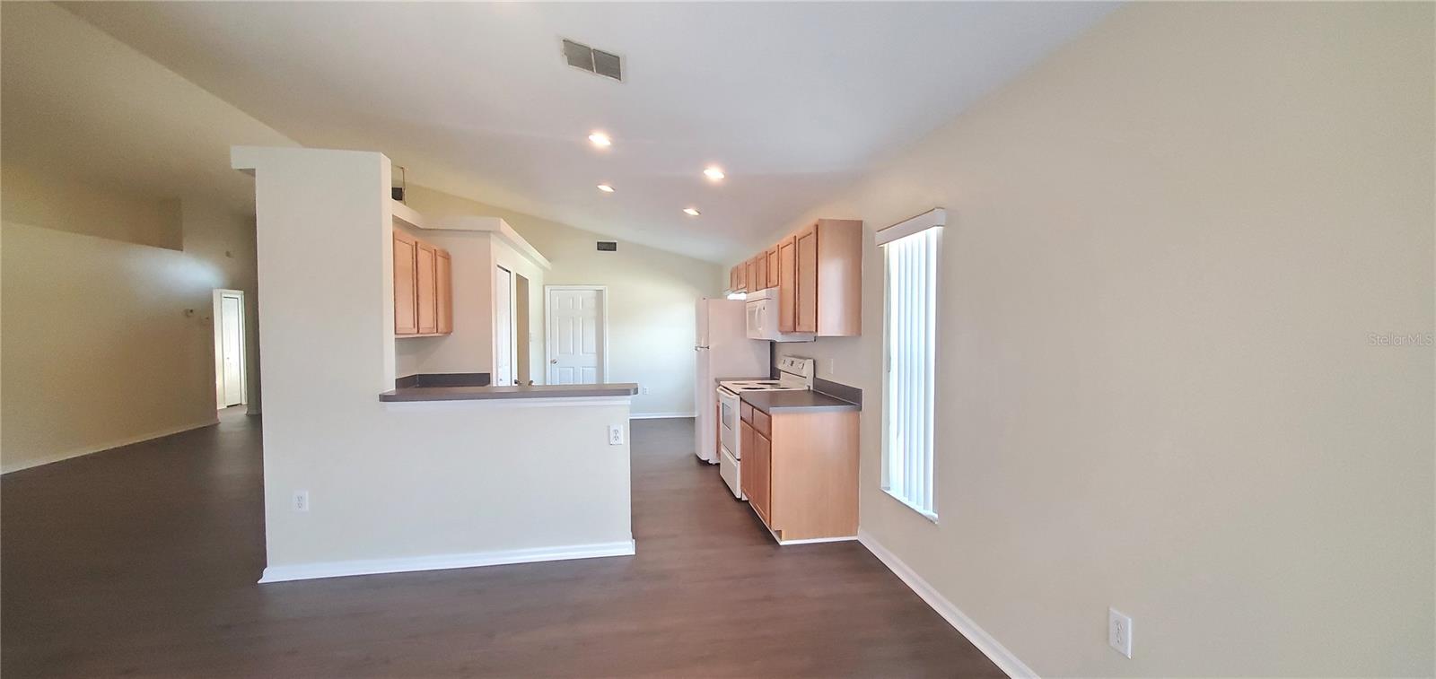 230 PINE CONE DR, DAVENPORT, FL, 33897
