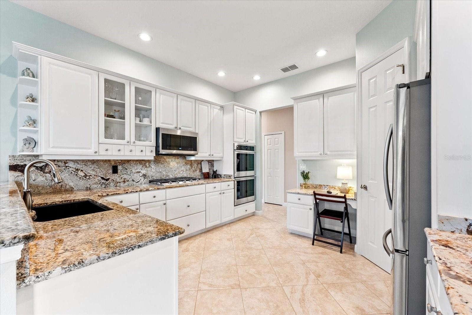 4941 BRIDGEHAMPTON BLVD, SARASOTA, FL, 34238
