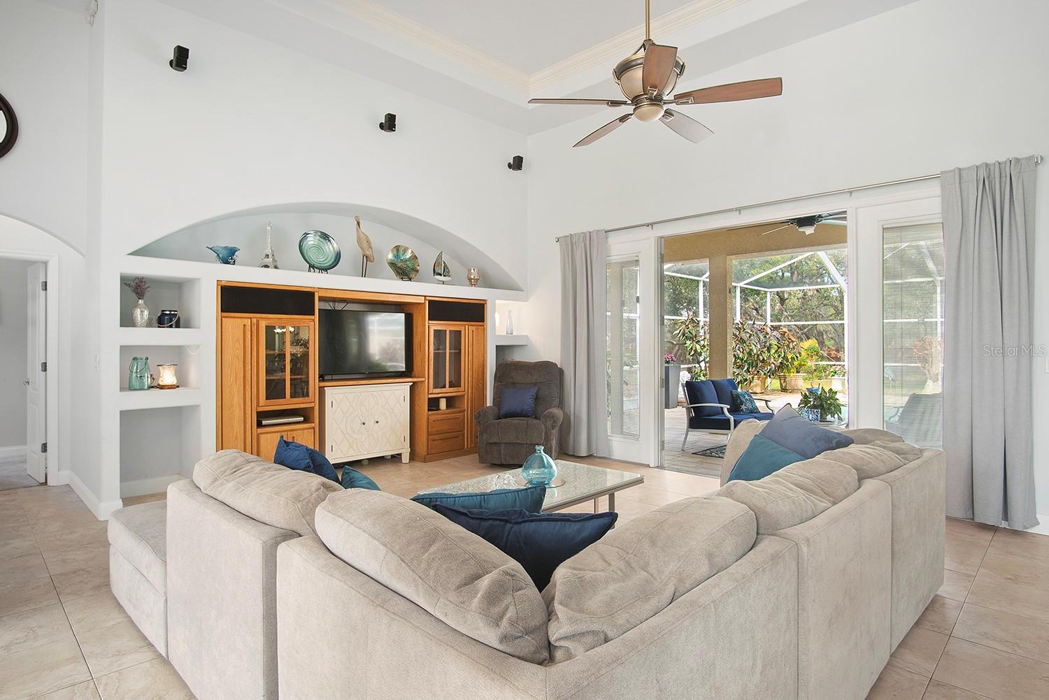 10331 FOX SPARROW AVE, WEEKI WACHEE, FL, 34613